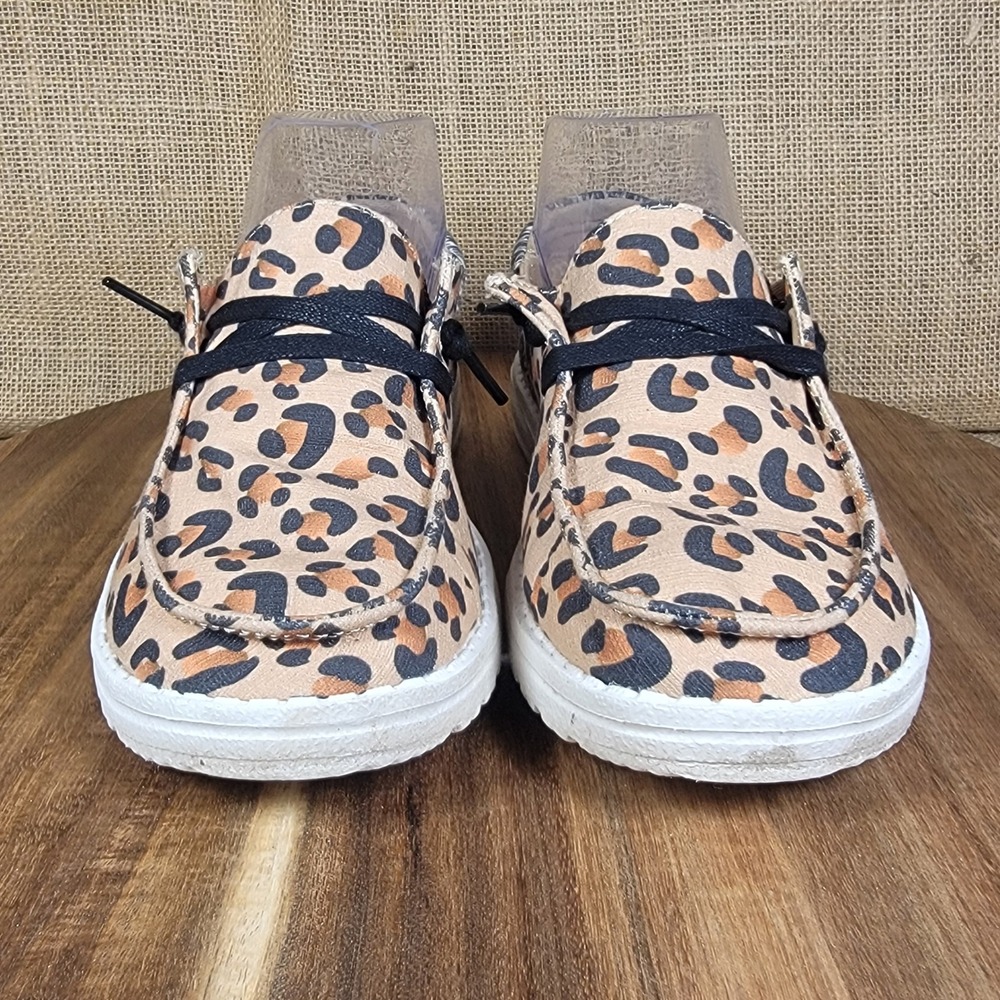 Hey Dude Wendy Funk Women's Size‎ 5 Cheetah Collage Slip On Shoes Animal Print - Picture 2 of 9